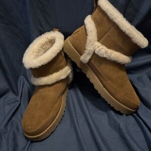 Women’s Uggs